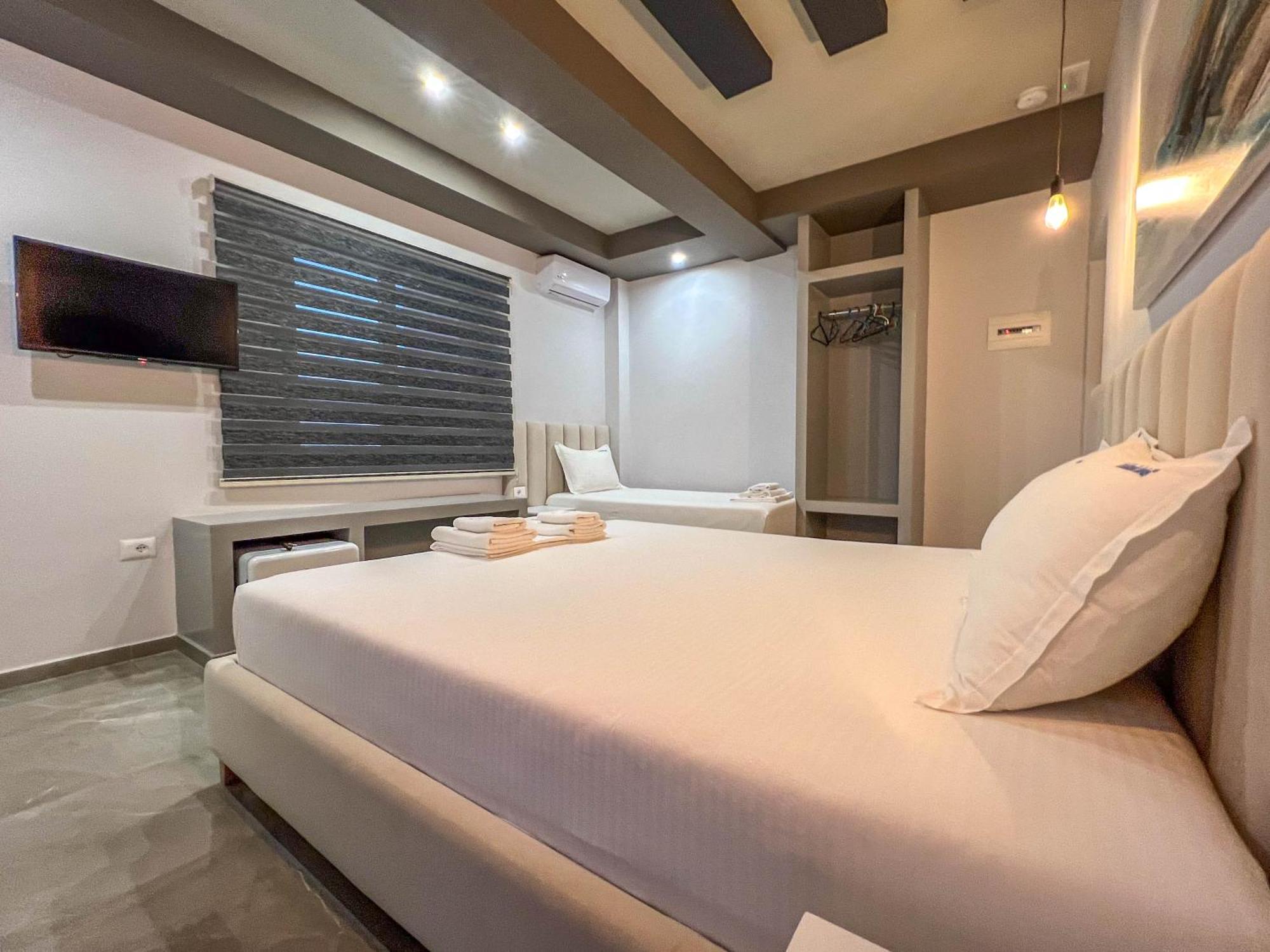 Rumani 3 Islands Hotel Ksamil Ngoại thất bức ảnh