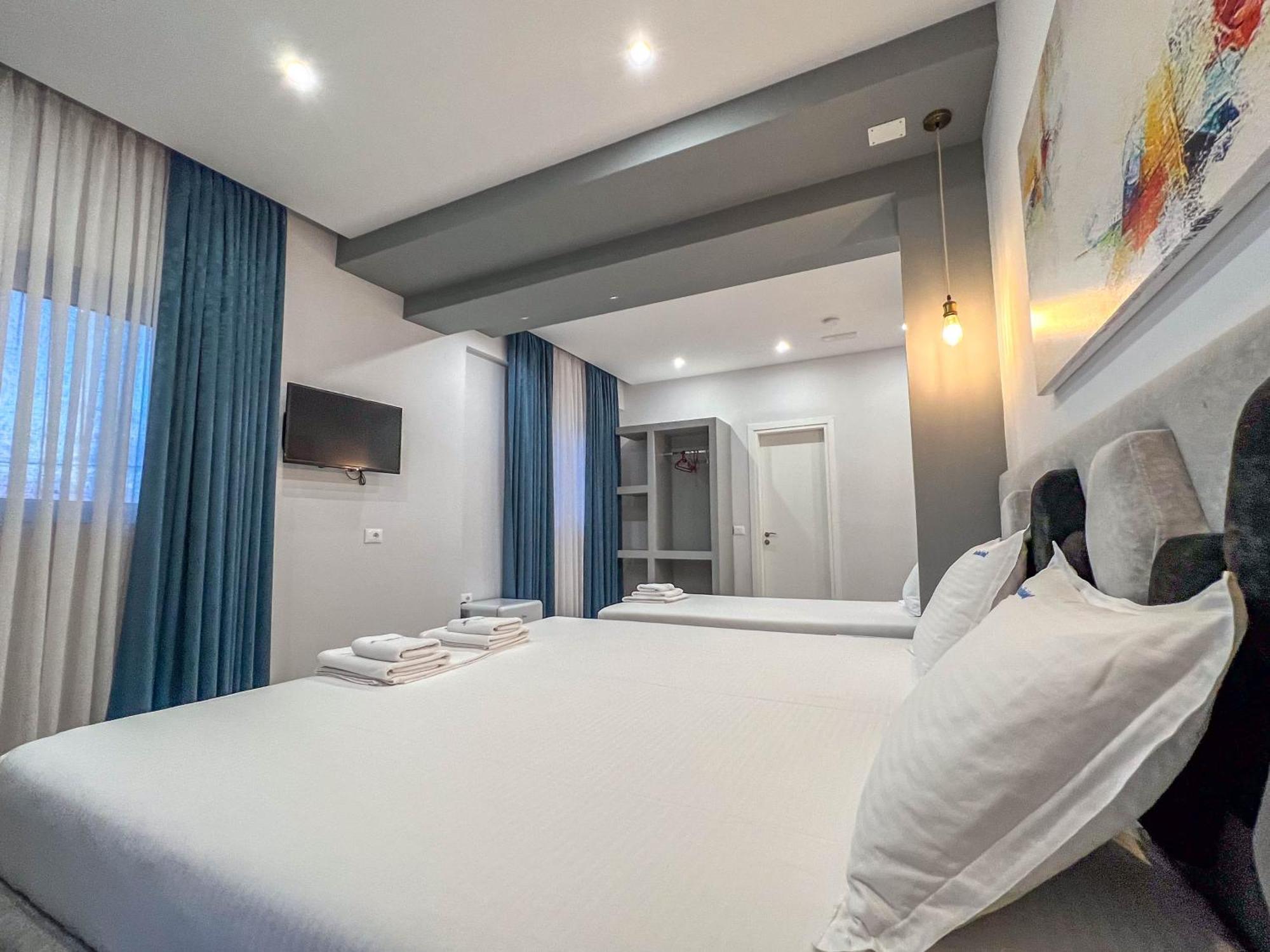 Rumani 3 Islands Hotel Ksamil Ngoại thất bức ảnh